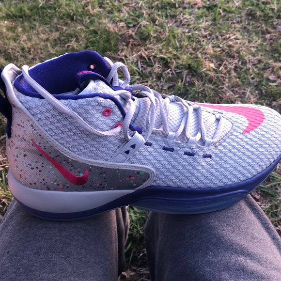 nike zoom rize purple